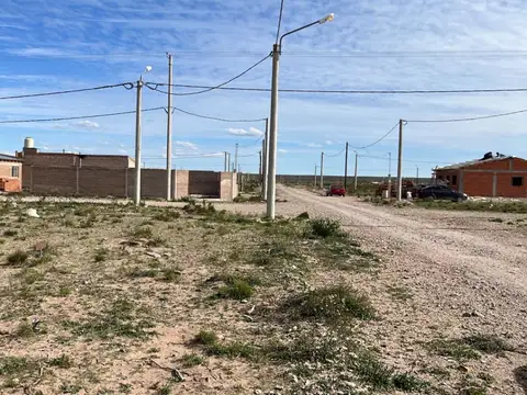 Terreno / Lote en venta de 300m2 ubicado en Centenario