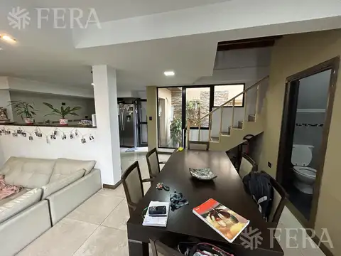 Depto Tipo Casa en Venta de 3 dormitorios