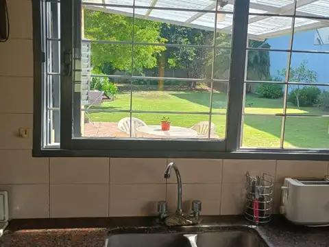 CASA EN VENTA - LOS HORNOS