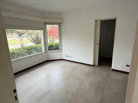 Casa en Venta en Santa Ana, USD 330.000