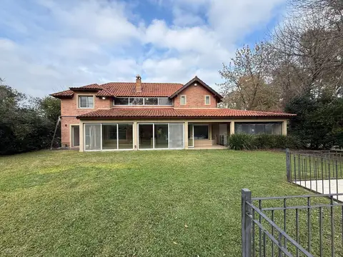 Casa en Venta de 4 dormitorios