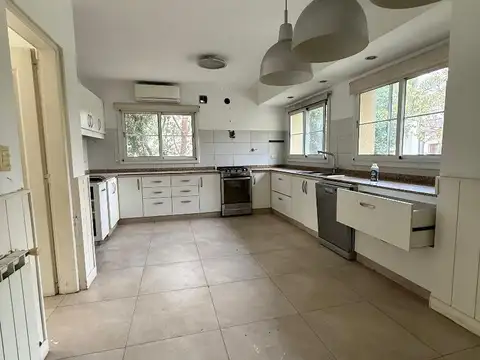 Casa en Venta en Barrio Cerrado Santa Ana