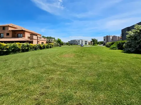 Barrio Los Robles – Haras Santa María