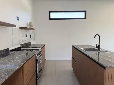 ¡Venta! Casa en Talar del Este ¡Toda en una planta! ¡Con Escritura!