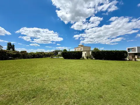 Terreno en Venta en Haras Santa Maria, USD 98.000