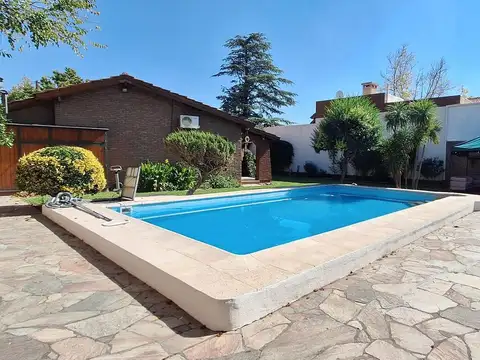 Casa en Venta de 4 dormitorios