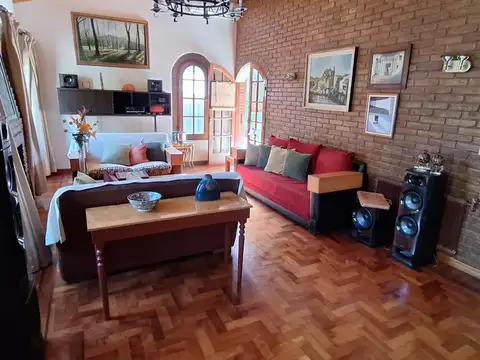 Casa en Venta al Oeste