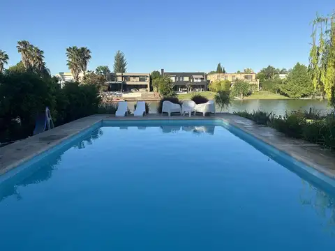 28/12 al 31/01 Casa al Lago en  Alquiler de Temporada en Santa Bárbara