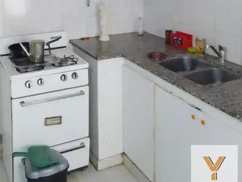Depto Tipo Casa 2 ambientes con 1 baño