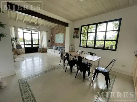 Barrio santa teresa al 100, Villanueva