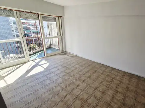 Departamento en Alquiler en Cid Campeador, $ 900.000