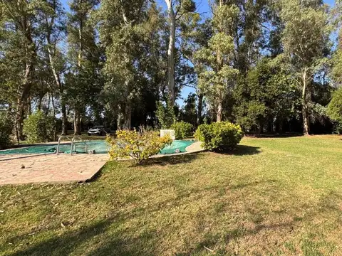 CASA VENTA BRANDSEN QUINTA AMPLIO LOTE Y PILETA