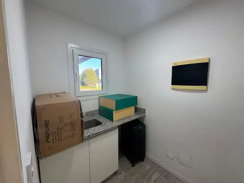 Casa en Alquiler en El Cantón - Barrio Islas, USD 2.500