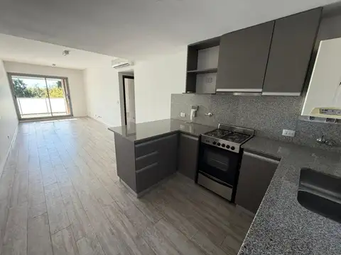 VENTA 3 AMB CON PARRILLA - VISTA ABIERTA - DOMINICO