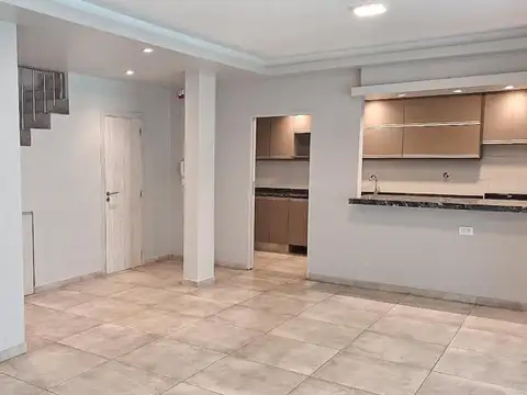 Casa en Alquiler de 5 dormitorios
