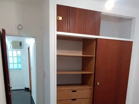 Casa 2 ambientes con 1 baño