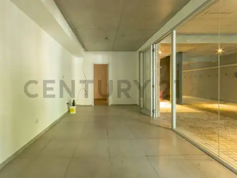 Juan Manuel de Rosas 1800, Piso 0