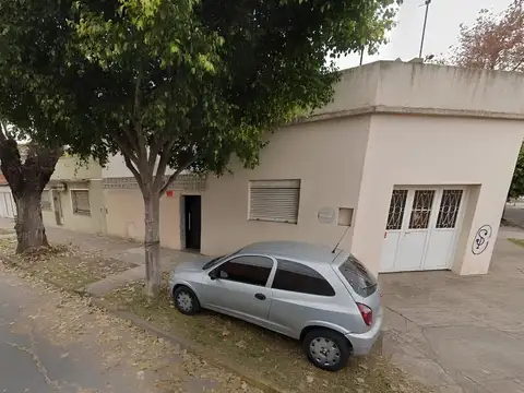 Casa 3 Amb amplios y Galpón