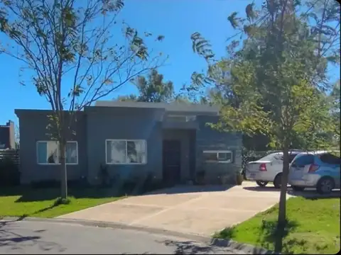 Casa en Venta en Santa Emilia 4 ambientes Pilar
