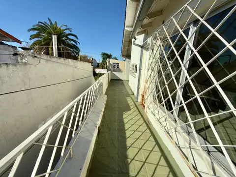 Intendente Gabriel Larralde 1758 , Piso 1