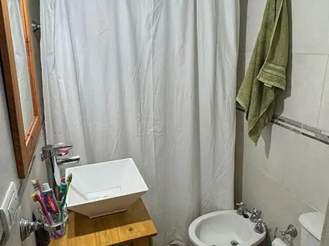 Depto Tipo Casa en Venta con 1 cocheras
