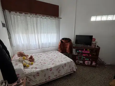 Depto Tipo Casa 3 ambientes con 1 baño