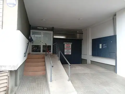 FINLAY 100, Piso 1