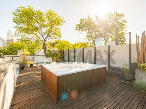 VENTA CASA 4 AMB C/COCHERA EN PARQUE CHACABUCO