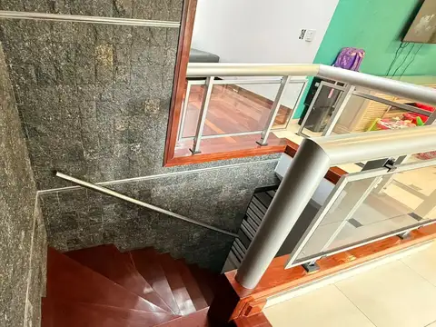 Depto Tipo Casa en Venta en Lomas del Mirador, USD 119.000