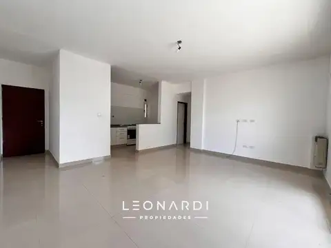 Departamento en alquiler en pleno centro de Escobar - ID 5195