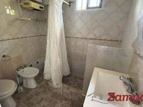 Casa 3 ambientes con patio, quincho y pileta - La reja, Moreno