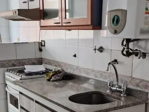 Departamento en Alquiler en Constitución, $ 650.000
