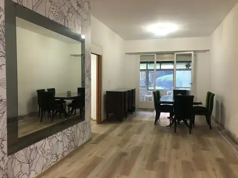 Venta 3 ambientes con dependencia planta baja con patio