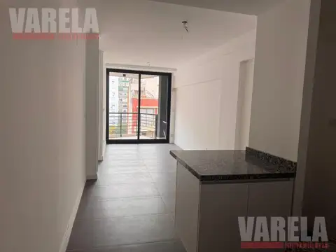 Departamento en Venta2 amb.al frentec/Balcón-Se vende alquilado-Almagro Lezica al 4000 U$s119.000