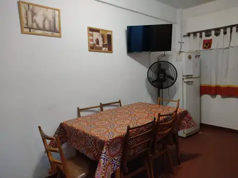 Departamento 18 ambientes con 6 baños