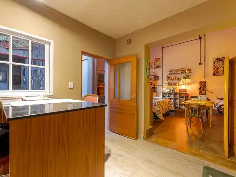 Casa 4 ambientes con 1 baño