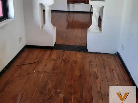 Depto Tipo Casa en Alquiler de 3 dormitorios