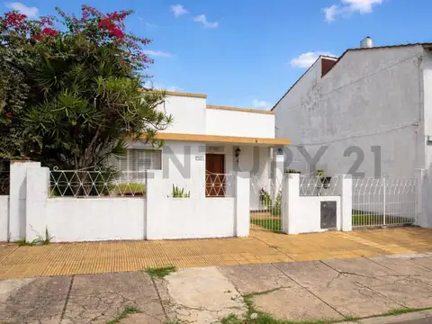 VENTA CASA 3 AMBIENTES EN MUÑIZ