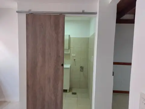 Depto Tipo Casa en Alquiler en Villa Maipu, $ 415.000