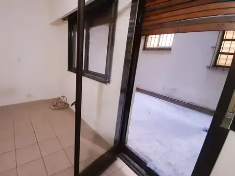 Avenida Acoyte 1400, Piso PB