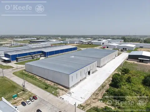 Galpón a estrenar de 11.760 m2 con playa de maniobras en Pitec