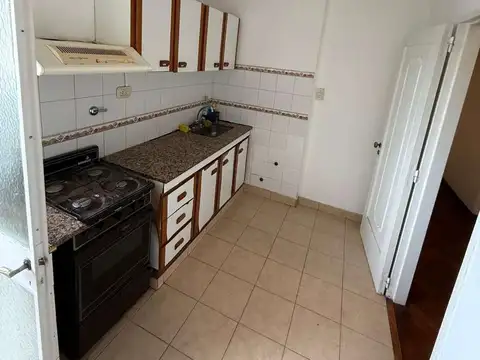 Departamento en Venta en Lomas De Zamora, USD 75.000