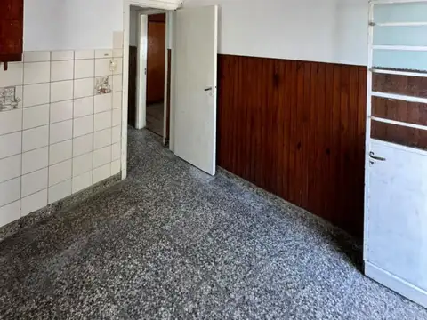 Zeballos 6900