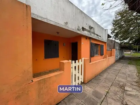 Casa en venta de 1 dormitorio c/ cochera en Muñiz
