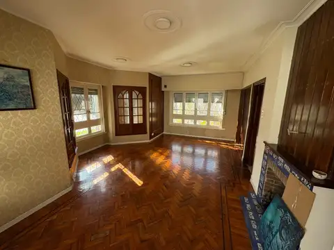 Casa en Alquiler de 3 dormitorios