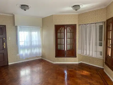 Casa en Alquiler en Quilmes, $ 1.300.000