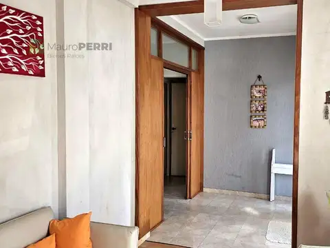 Casa en Venta en Los Hornos, USD 189.000