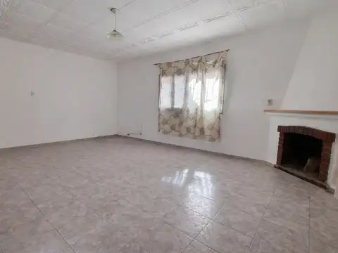 Casa en Alquiler de 4 dormitorios
