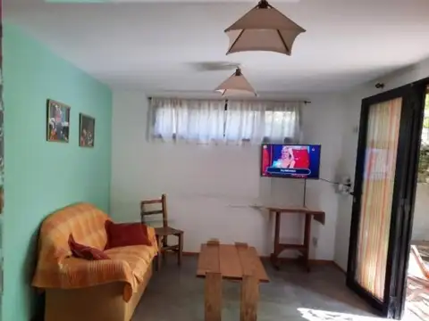 Casa en venta - 4 Dormitorios 2 Baños - Mar de las Pampas