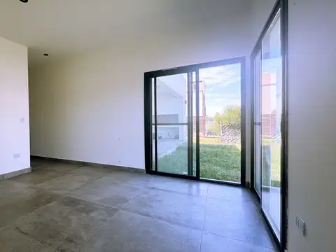 Casa en San Ramón -  Pilar del Este